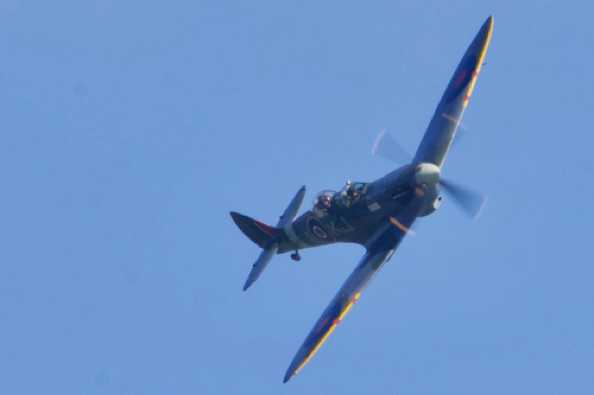 24 September 2021 - 12-19-14

-------------------
Spitfire G-ILDA over Dartmouth